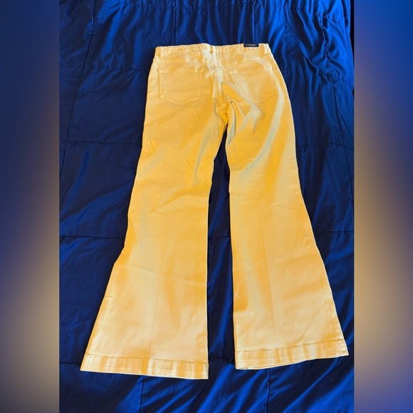 Piombo Womens 10 Flare Yellow jeans, bold, classy, business casual, fall - Picture 4 of 4